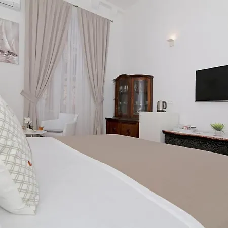 In With Air Conditioning, Wifi Washing Machine 4246-3 Gasthof Dubrovnik